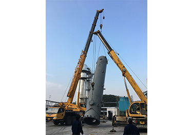 高温塔吊装 就位