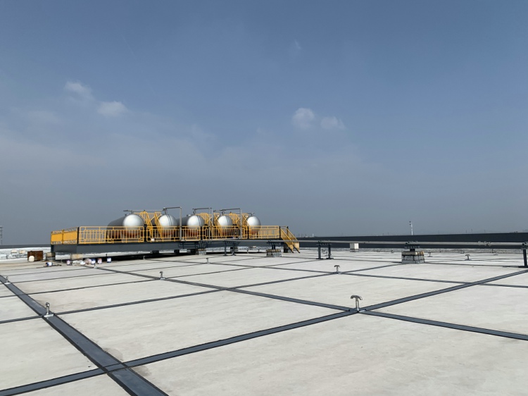 楼顶储罐 管道 安装