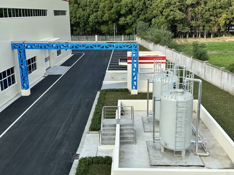 摩拓乐二期冷却水、油系统安装